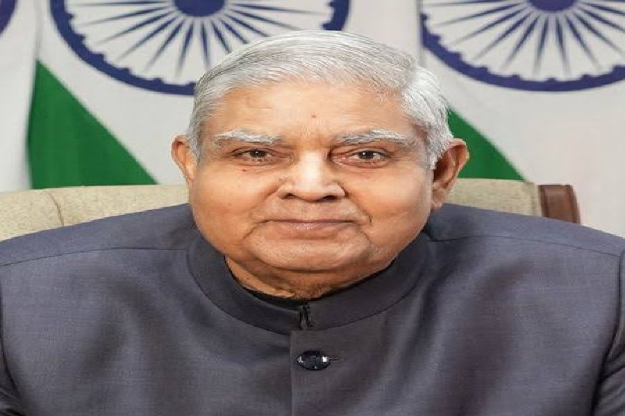 धनखड़ ने उपराष्ट्रपति पद से दिया इस्तीफ़ा, ये बताया कारण