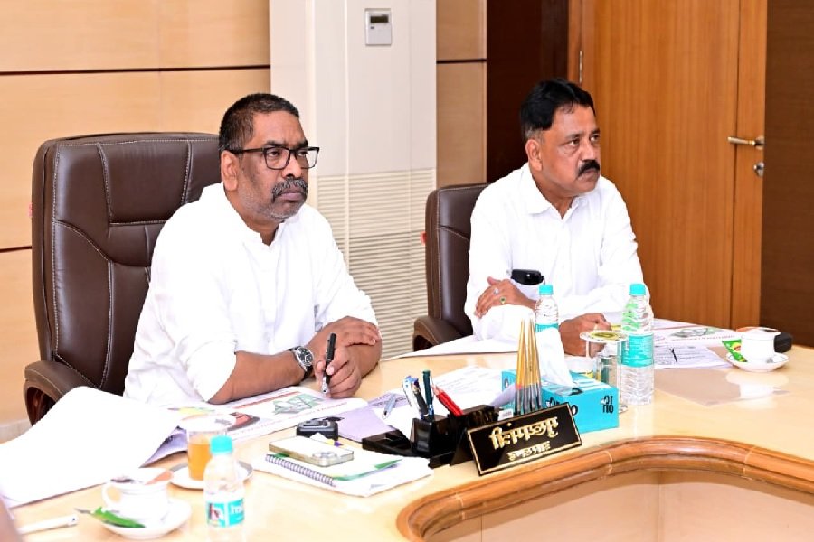 रांची में मेगा स्पोर्ट्स कॉम्प्लेक्स के आधुनिकीकरण को लेकर मुख्यमंत्री ने की हाईलेवल मीटिंग