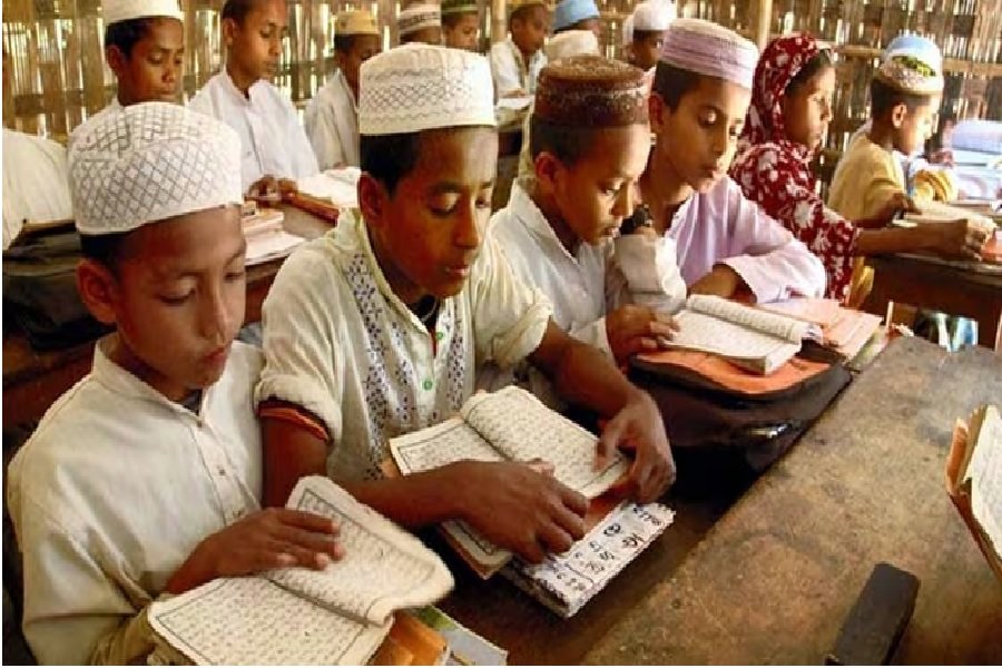 स्कूलों और मदरसों के लिए राहत: झारखंड सरकार ने शुरू किया नया अनुदान पोर्टल, 10 नवंबर से ऑनलाइन आवेदन