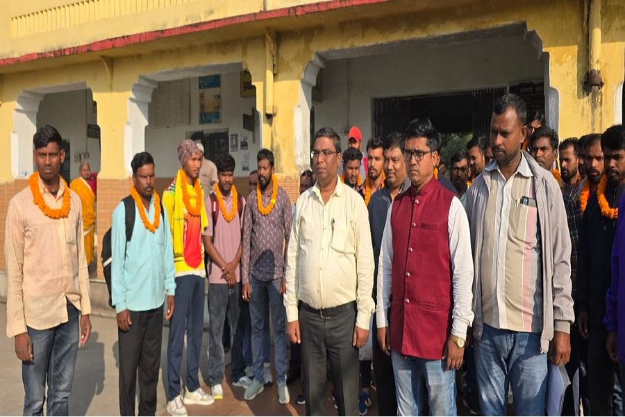 Good News: सीएम हेमंत सोरेन के प्रयास से ट्यूनीशिया में फंसे 48 झारखंडी मजदूर सुरक्षित लौटे