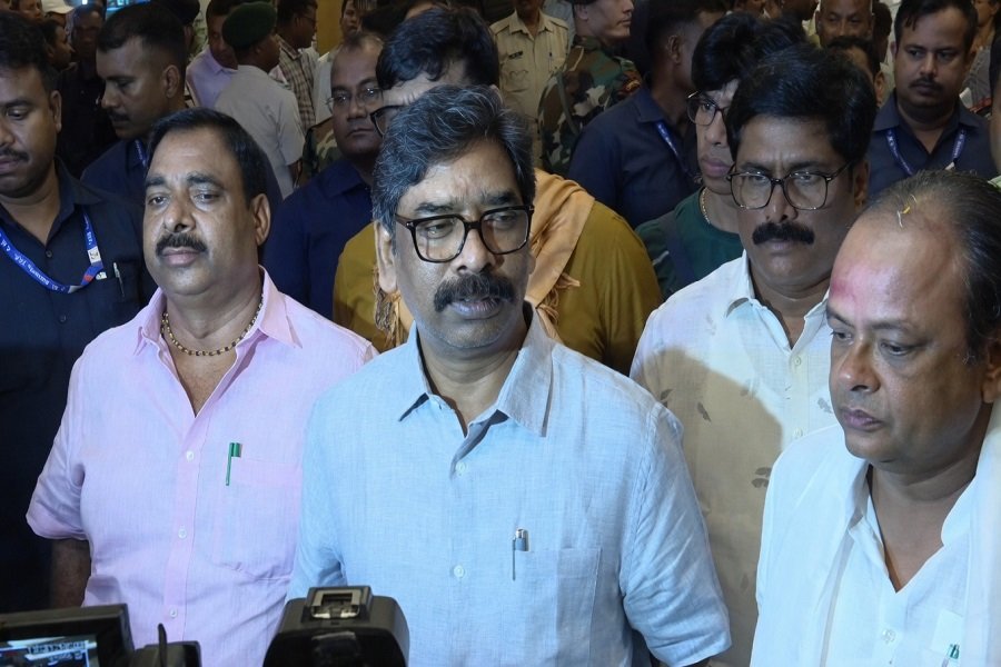 हेमंत कैबिनेट के 23 बड़े फैसले सरल हिंदी में समझें: सड़क, खनन, कर्मचारियों और इन योजनाओं पर मुहर